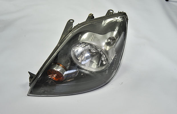 FORD TRANSİT 330 L-M-S ÇIKMA PARÇA SOL FAR_